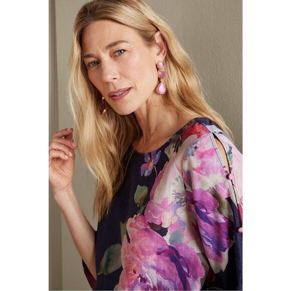 Soft Surroundings Lizette Top Marseille Floral Exploded Large linen blend - Picture 4 of 12